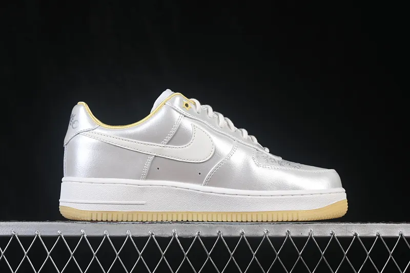 All categories Nk Air Force 1 Air Force series Nk Air Force 1 Low Air Force low-top Nike Air Force 1'07 Low joint model Air Force 1 low-top casual sneakers IR8218-118